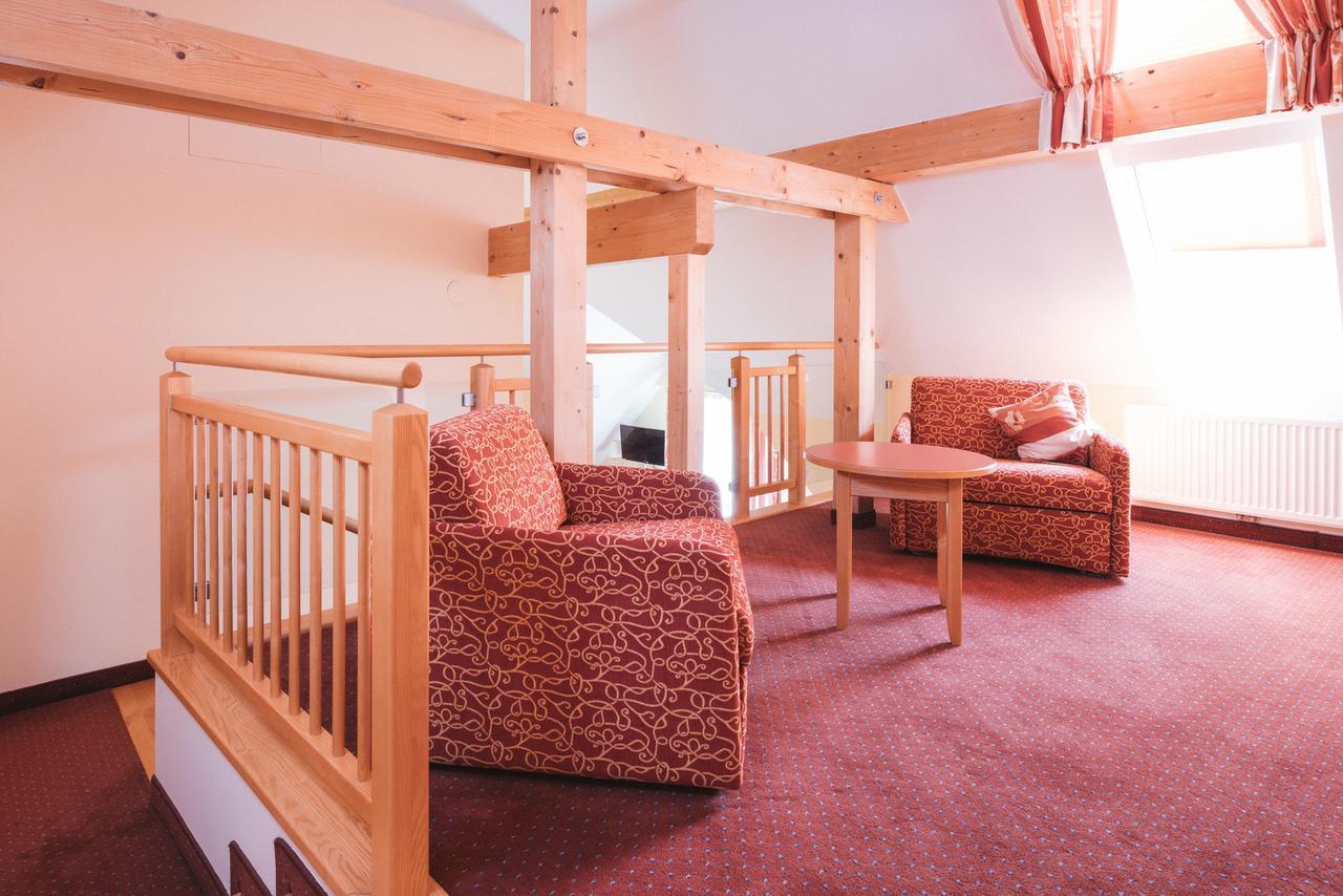Hotel Am Marktplatz - Landgasthof Wratschko - Gamlitz Eksteriør billede